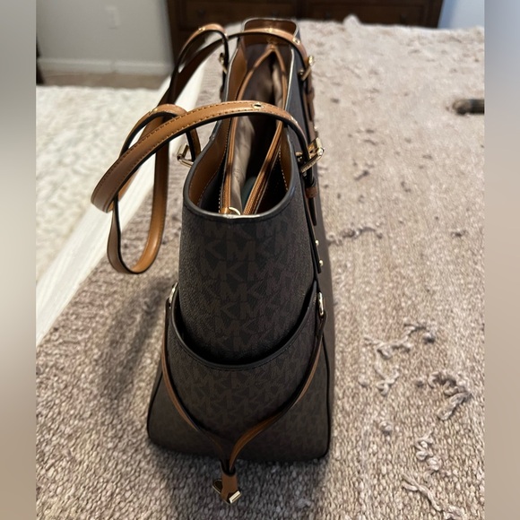 Michael Kors Voyager Dark Brown and Tan Tote - Picture 3 of 6